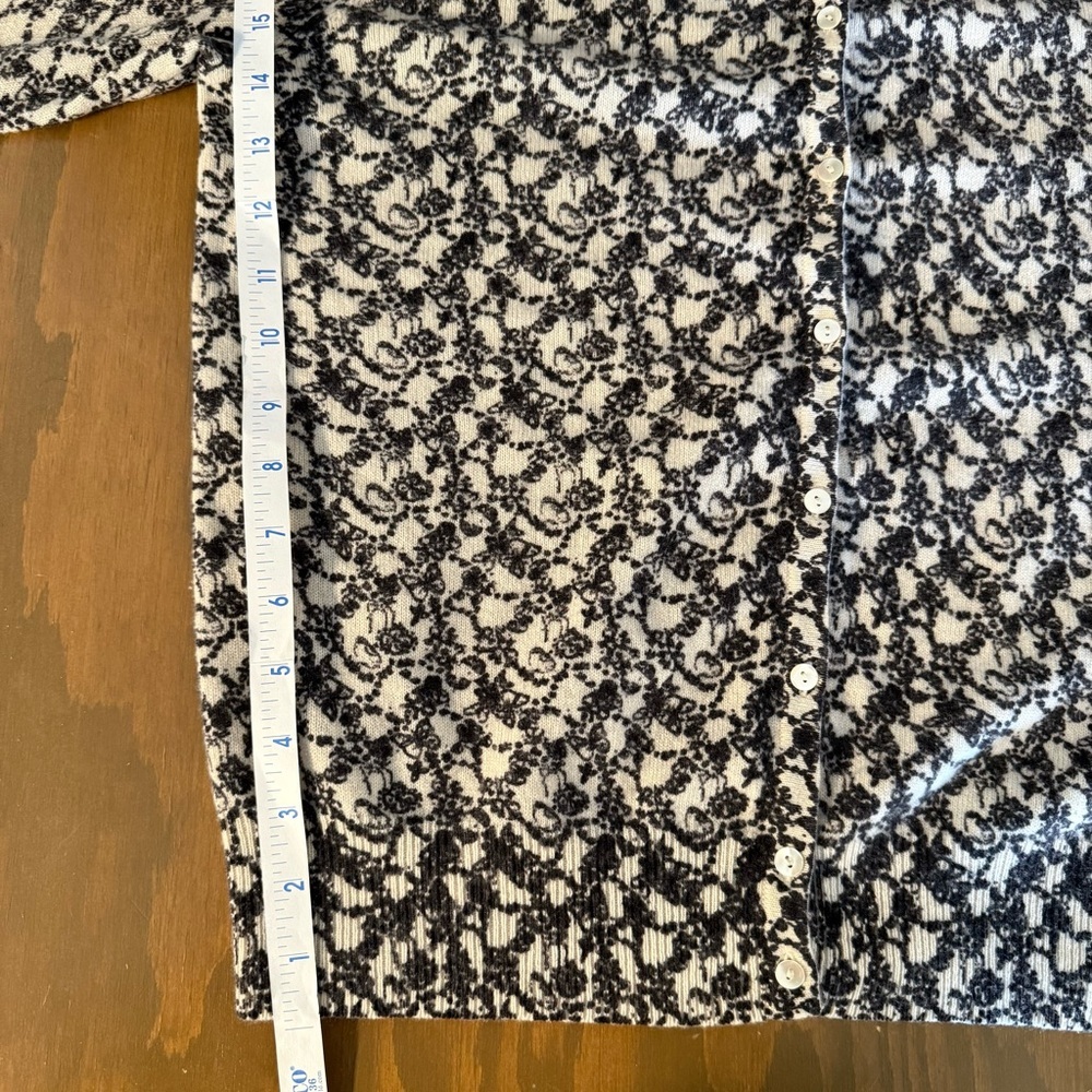 Vertical Design 100% Cashmere Cardigan Sweater - Picture 7 of 10